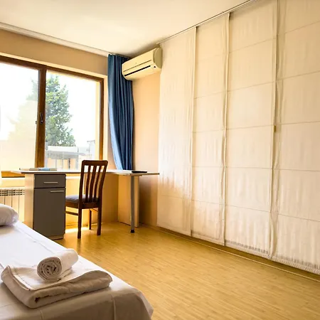 Πανσιόν Views