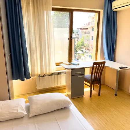 Πανσιόν Views