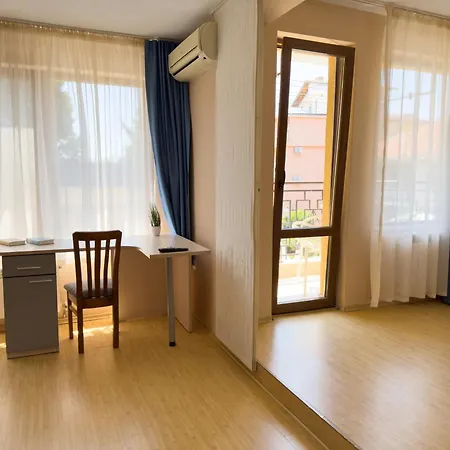 게스트하우스 Views 3*