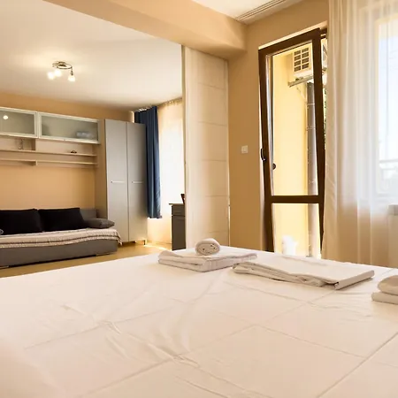 Views 게스트하우스 소조폴