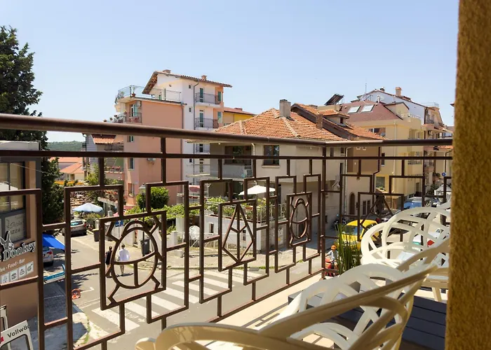 招待所 Views 索佐波尔